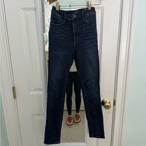 Abercrombie high rise super skinny jeans